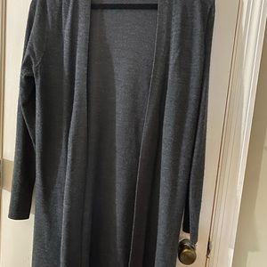 Adrienne Vittadini Long Cardigan 100% Extra Fine Merino Wool. Side Splits.